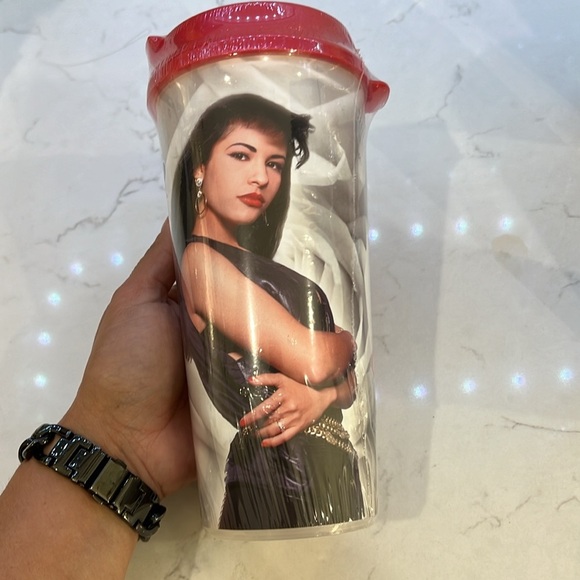 Selena tumbler plastic cup set of 3, brand new and sealed - Picture 5 of 11